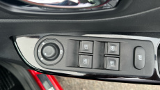 Renault Captur 1.2 TCE Signature Nav 5dr Auto Petrol Hatchback